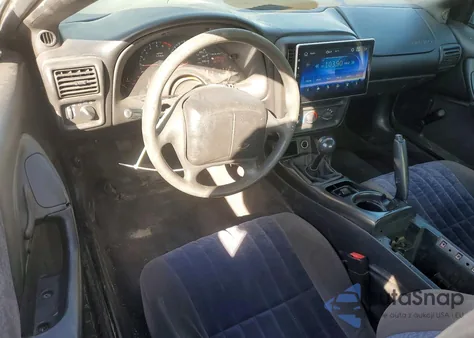 2000 Chevrolet Camaro z USA, uszkodzony, nr VIN 2G1FP22K1Y2104306